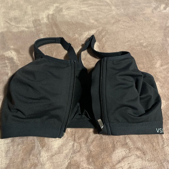Victoria Secret VSX Sport Bra - Picture 5 of 5